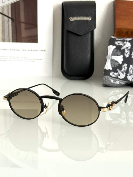 Picture of Chrome Hearts Sunglasses _SKUfw73585410fw